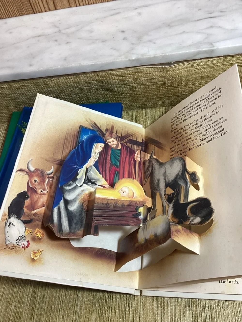 Vintage 1989 Favorite Christmas Classics Treasury Collection 4Pop Up Books